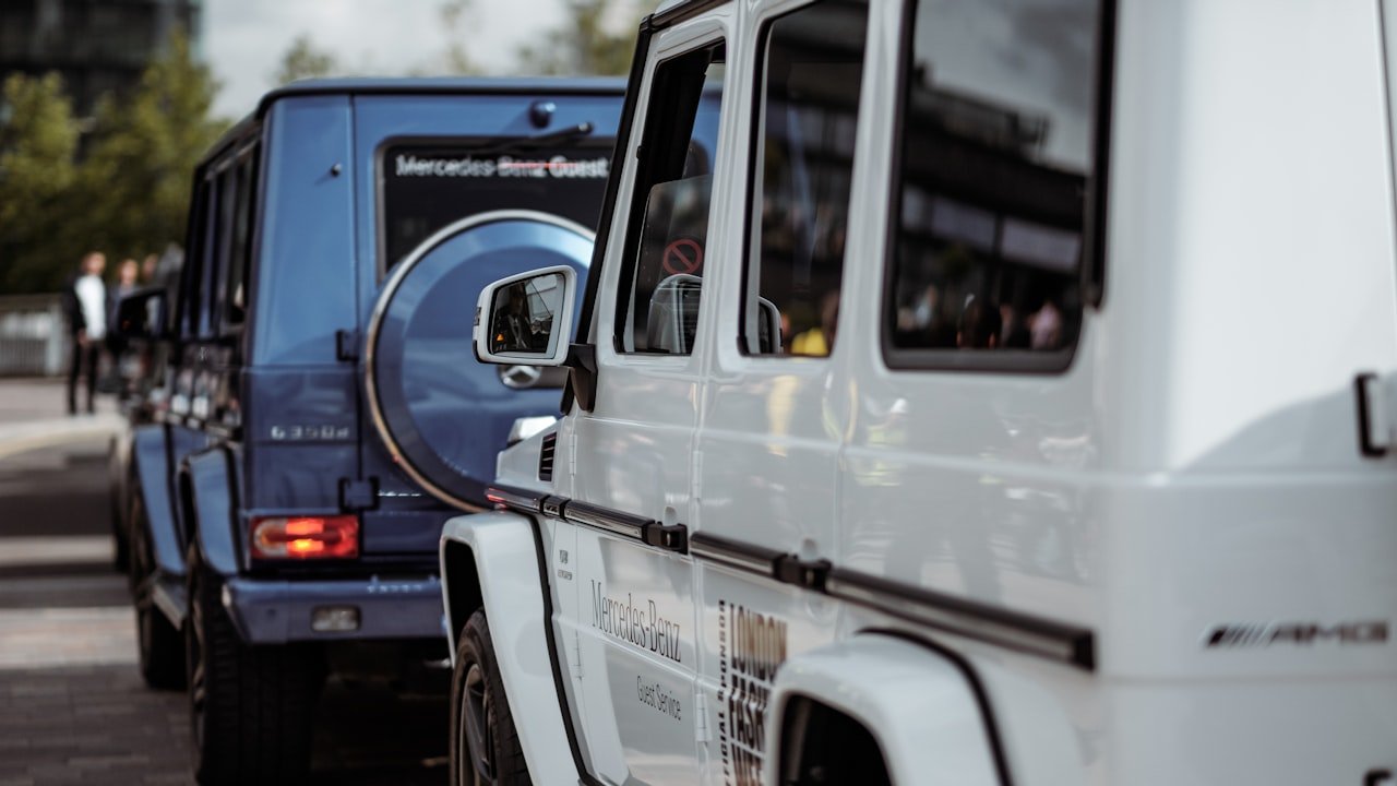 What is a 4x4 Lace Closure wig and What are the Benefits of Using it