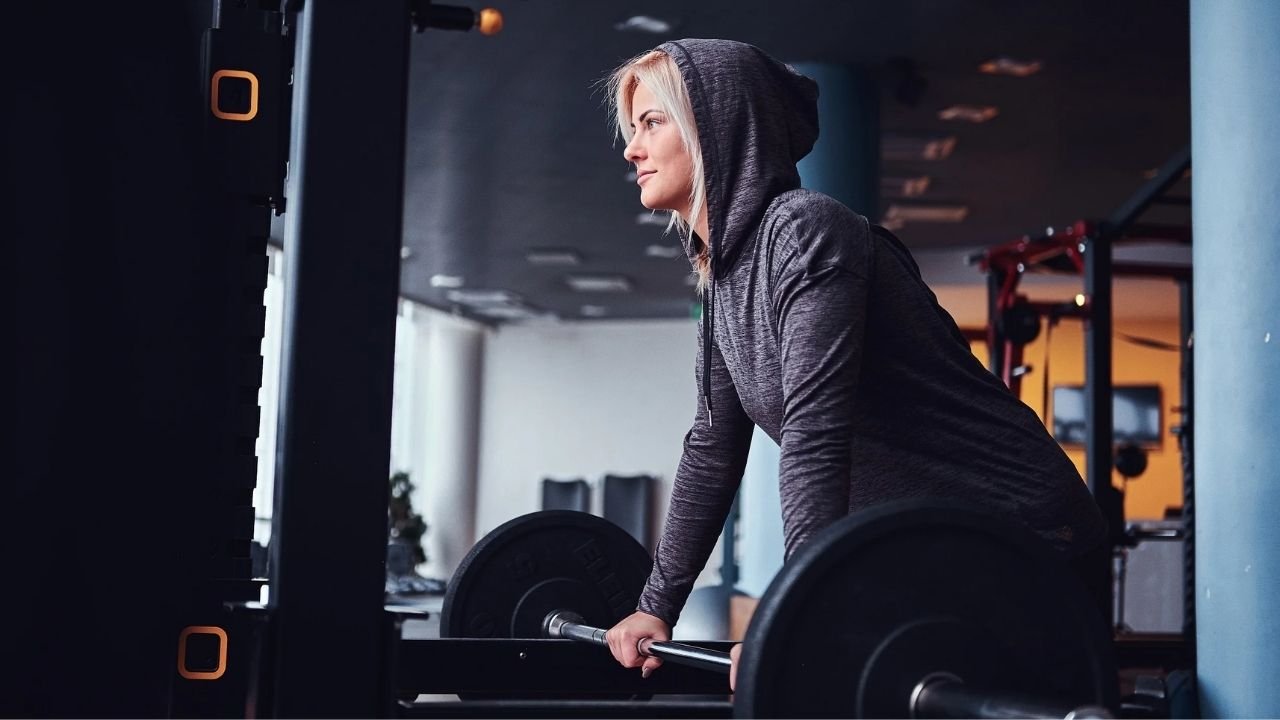 Why Cheap Wholesale Hooded Sweatshirts Should Be Part of Every Gym’s Clothing Collection