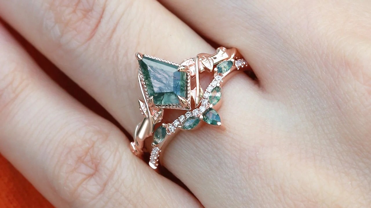 Explore Unique Shapes: Felicegals Kite Cut Moss Agate Rings