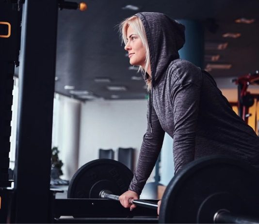 Why Cheap Wholesale Hooded Sweatshirts Should Be Part of Every Gym’s Clothing Collection