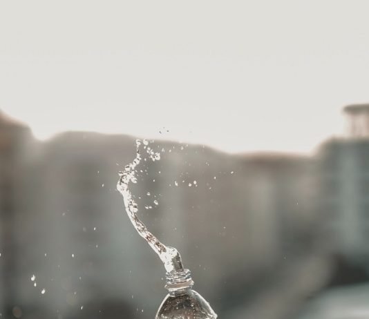 Stop your water reminder bottle from getting moldy